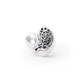 Anello a forma di cuore