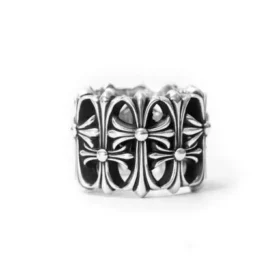 Cemetery Ring di Chrome Hearts
