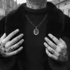 Ciondolo medaglione angelo ovale Ciondolo medaglione angelo ovale