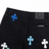 Jeans Chrome Hearts con Cross Patch blu e bianca