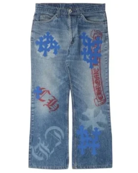 Jeans Chrome Hearts Levi’s con Cross Patch a forma di croce