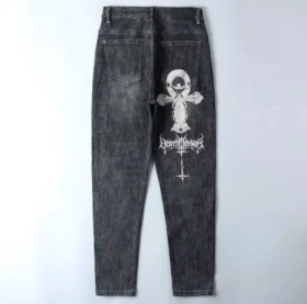Jeans ispirati a Chrome Hearts